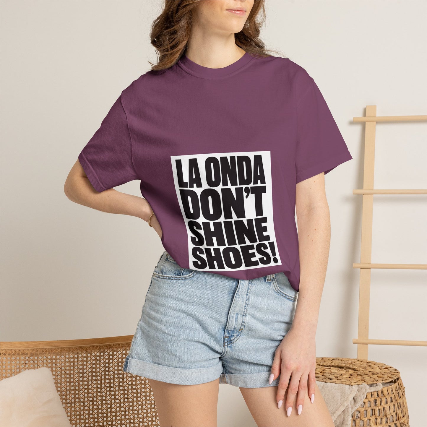La Onda Don't Shine Shoes! T-Shirt — Bold Typographic Graphic Tee