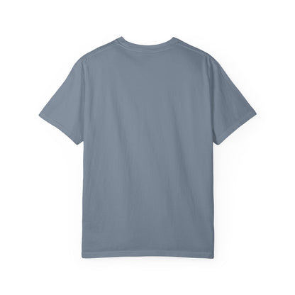 La Onda Don't Shine Shoes! T-Shirt — Bold Typographic Graphic Tee